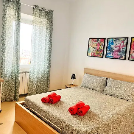 Loft Con Vista Mare, Centro Storico E A Piedi , Wifi *