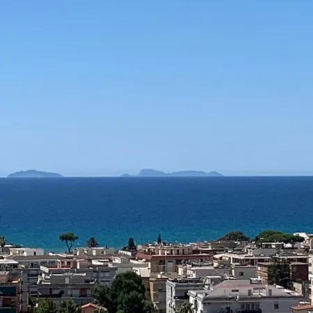 Ulisse's Loft - Incantevole Vista Mare, Centro Storico E A Piedi - Wifi